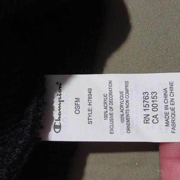 1 NWT Champion cuffed Beanie with Script. - Picture 4 of 4